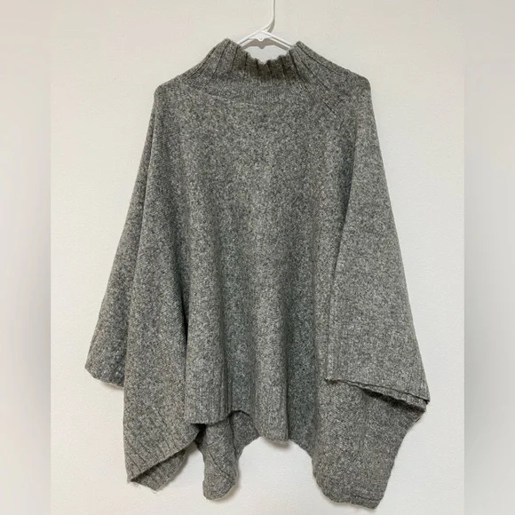 Lou & Grey Cape Knit Poncho Sweater - Picture 4 of 7
